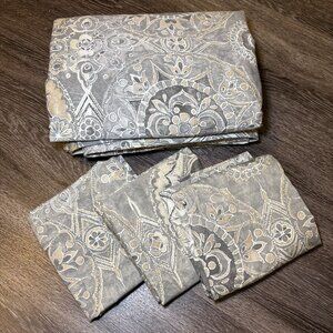 Pottery Barn Jacquelyn Medallion Organic Sateen King Duvet + 3 Euro Shams Gray